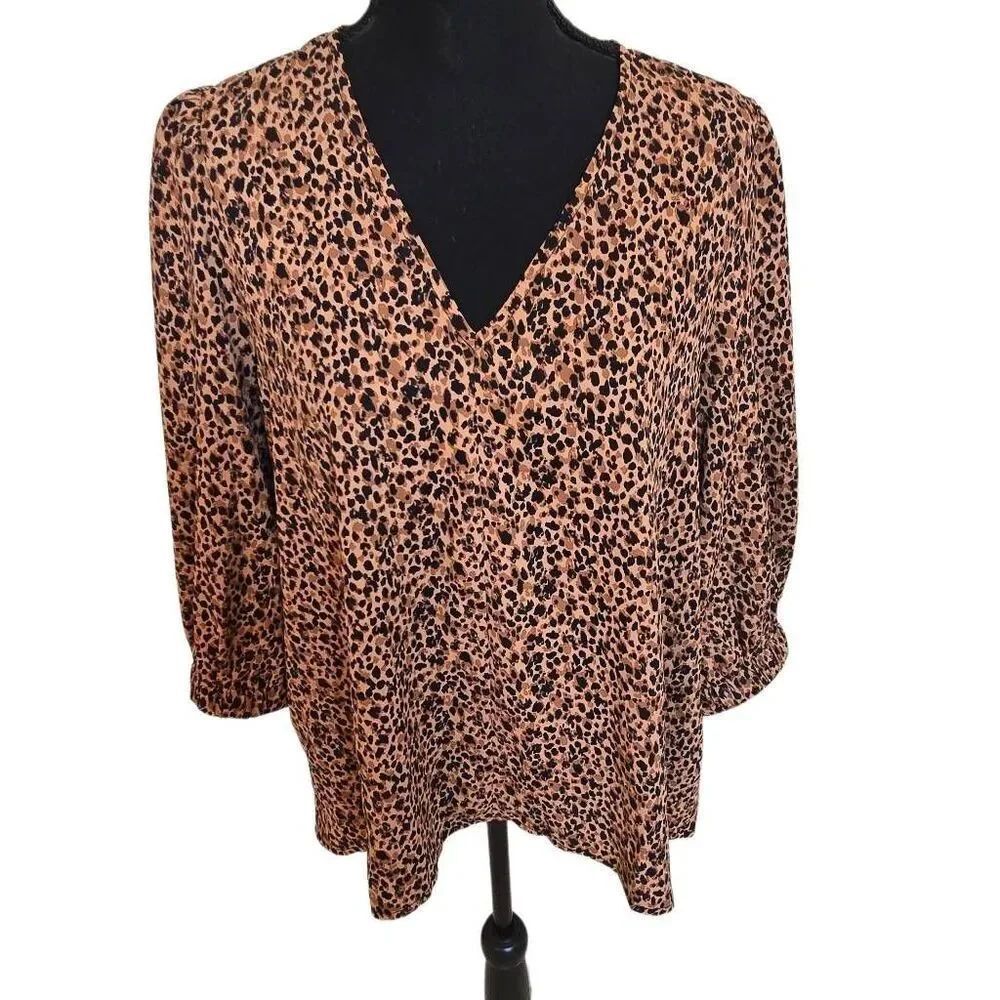 Pomander Place Tuckernuck Womens Leopard Print V Neck Pullover Blouse Large